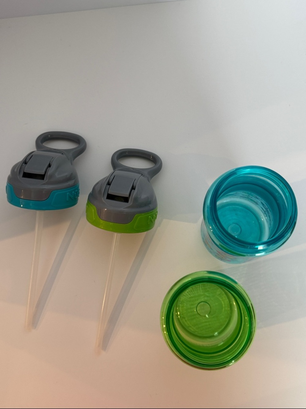 Nuby Brand Kids Leak-Resistant Flip-Top Straw Drinking Bottles - Green and Teal - Picture 4 of 4